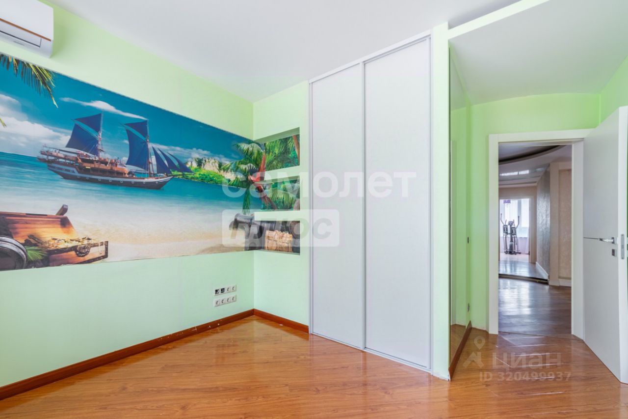 Продажа 3-комн квартиры на вторичном рынке Красногорск, Лесная улица, 14