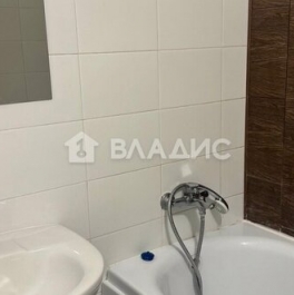 Продажа 1-комн квартиры на вторичном рынке Ракитки ш,  д. 9 к2