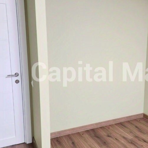 3-комн квартира улица Маршала Бирюзова, 43