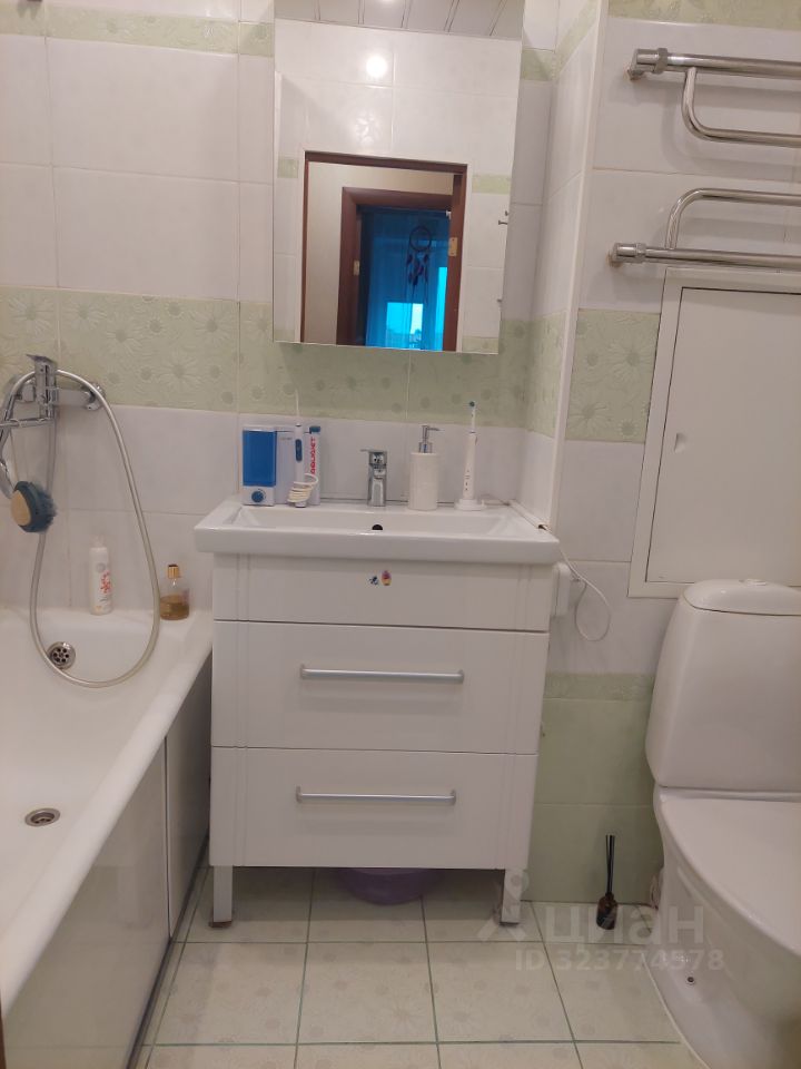 Продажа 3-комн квартиры на вторичном рынке Видное, проспект Ленинского Комсомола, 23к1