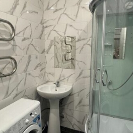 Продажа 1-комн квартиры на вторичном рынке Въезд, улица Чехова,  д. 43