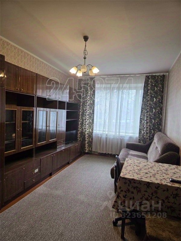 Аренда 2-комн квартиры на вторичном рынке Красногорск, Заводская улица, 2