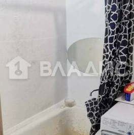Продажа 1-комн квартиры на вторичном рынке улица Коммуны,  д. 26 к1