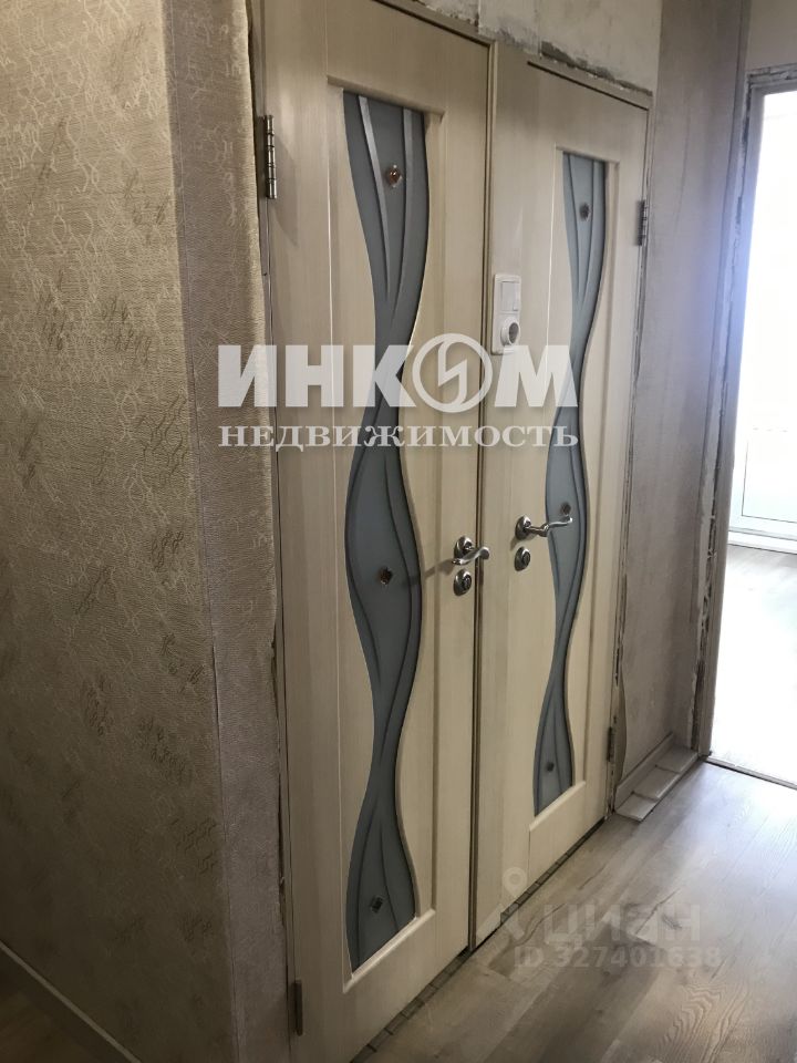 Продажа 2-комн квартиры на вторичном рынке Малахитовая улица, 10К1