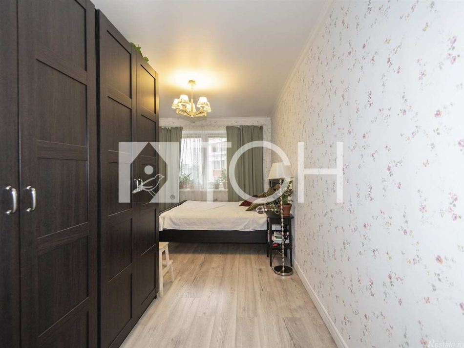Продажа 2-комн квартиры на вторичном рынке Королев, Фрунзе ул, 1б