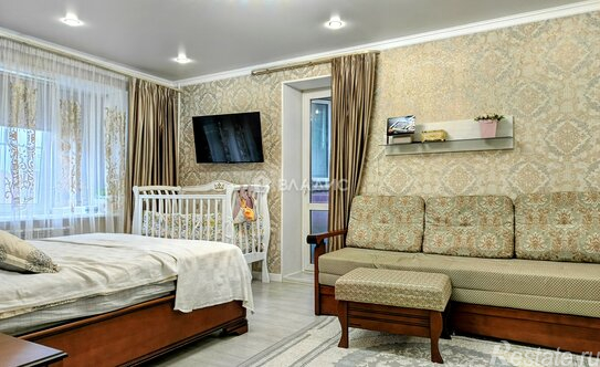 Продажа 3-комн квартиры на вторичном рынке Холодово, Коммунистическая улица,  д. 26