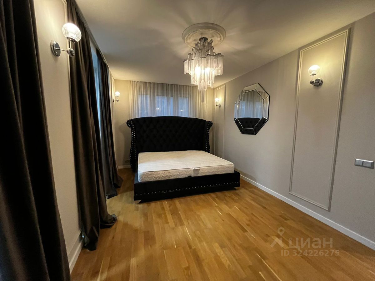 Продажа 2-комн квартиры на вторичном рынке д. Глухово, улица Рублевское Предместье, 30