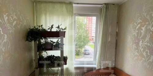 4-комн квартира Ветеранов пр-кт,  д. 107