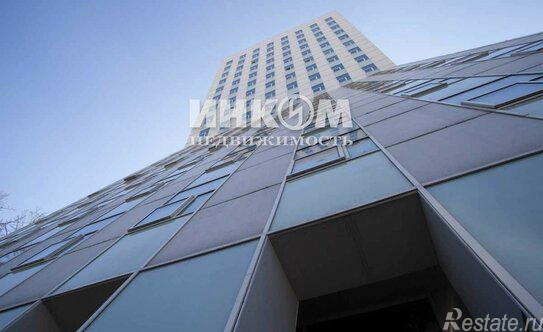 Продажа 2-комн квартиры на вторичном рынке улица Искры,  д. 1