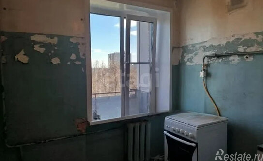 Продажа 1-комн квартиры на вторичном рынке Кириши, пр-кт Ленина,  д. 9