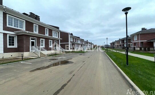 Продажа 3-комн квартиры на вторичном рынке Озерецкое, б-р Радости,  д. 22