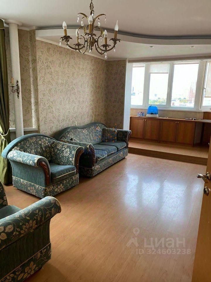 Продажа 3-комн квартиры на вторичном рынке Фестивальная улица, 22К4