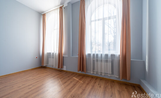 Продажа 3-комн квартиры на вторичном рынке Стачек пр-кт,  д. 160