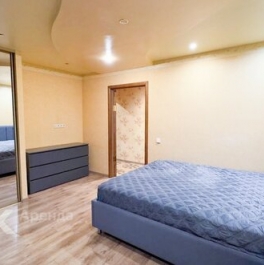 Аренда 2-комн квартиры на вторичном рынке Защитников Москвы пр-кт,  д. 10