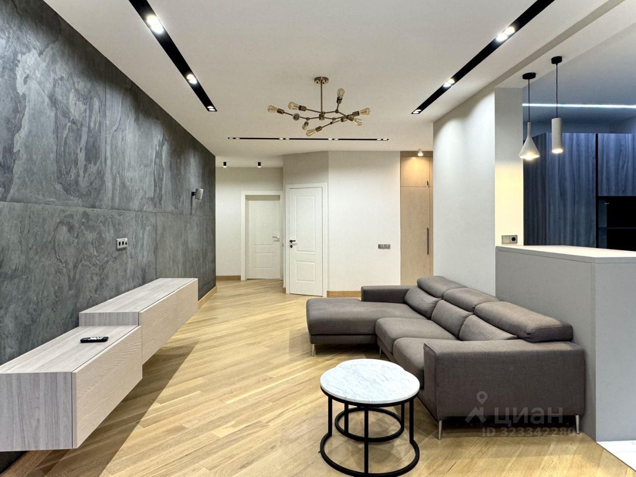 Продажа 3-комн квартиры на вторичном рынке Шлюзовая набережная, 2А