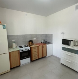 Продажа 3-комн квартиры на вторичном рынке ул Фестивальная,  д. 15,  к. 2