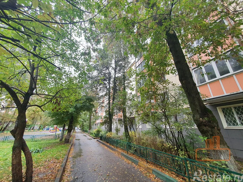 Продажа 2-комн квартиры на вторичном рынке Чехов, ул. Полиграфистов,  д. 10
