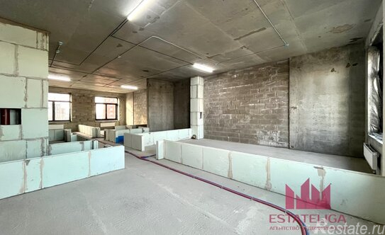 Продажа 3-комн квартиры на вторичном рынке улица Академика Королёва,  д. 21