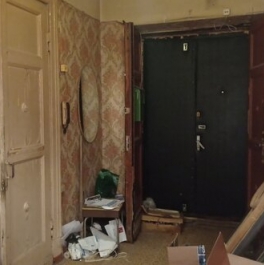 Продажа 2-комн квартиры на вторичном рынке Мариупольская улица,  д. 4