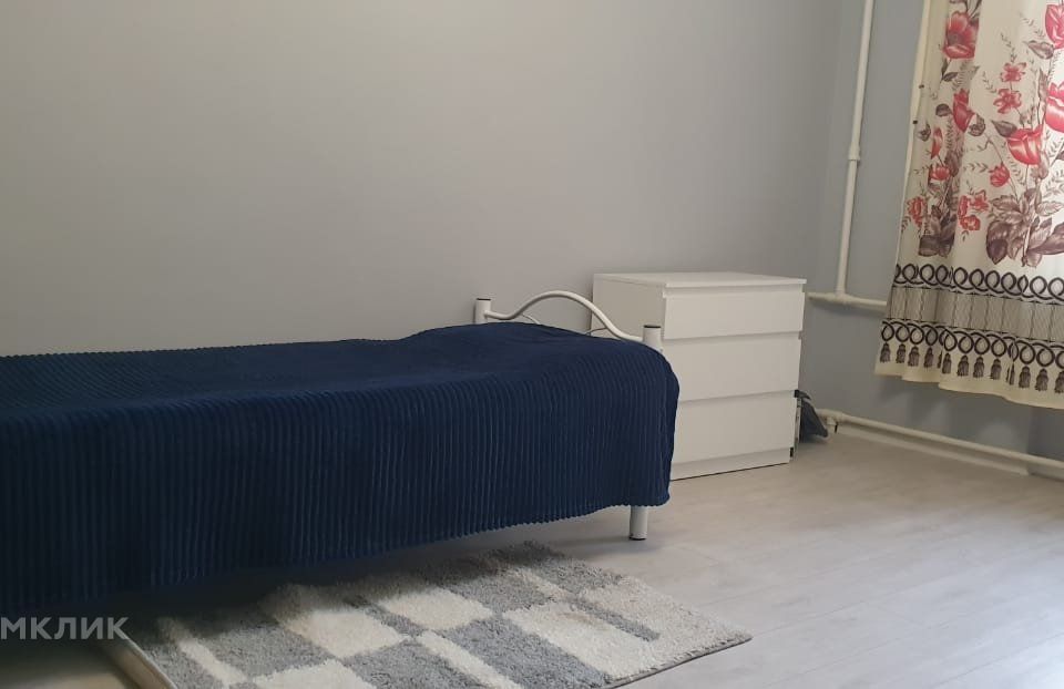Продать Комнаты в квартирах улица Седова, 86   