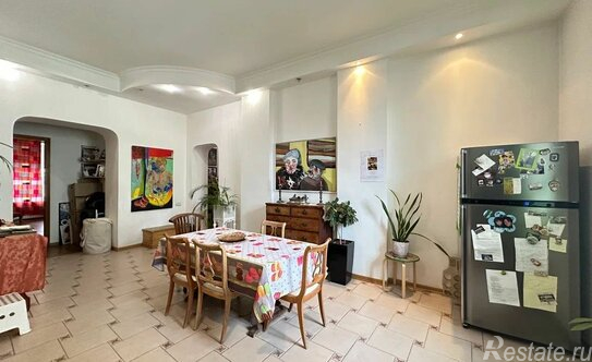 Продажа 5-комн квартиры на вторичном рынке Сверчков пер,  д. 8,  к. 1