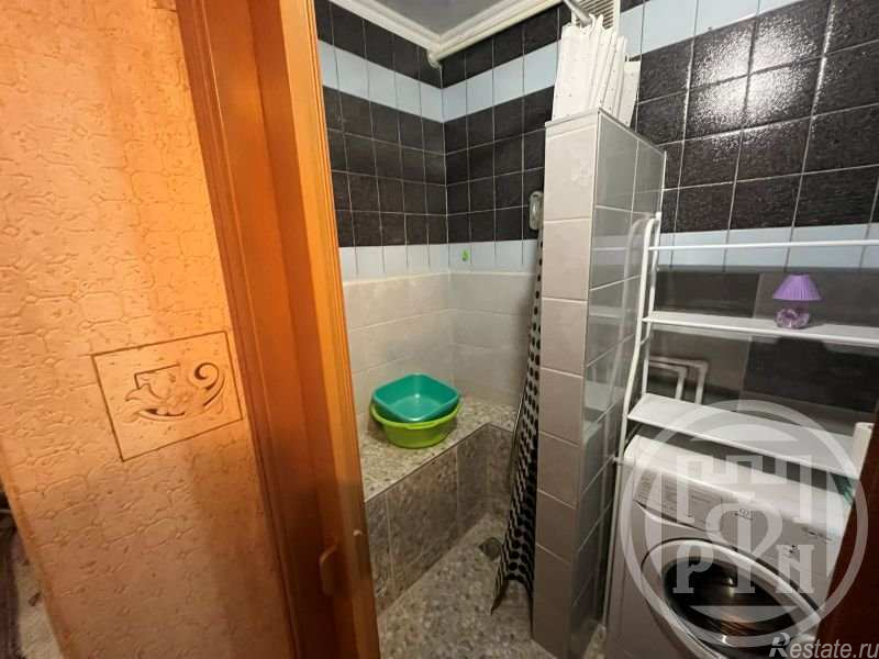 Аренда 1-комн квартиры на вторичном рынке Рощино пос., Рощино пос.,  д. 3