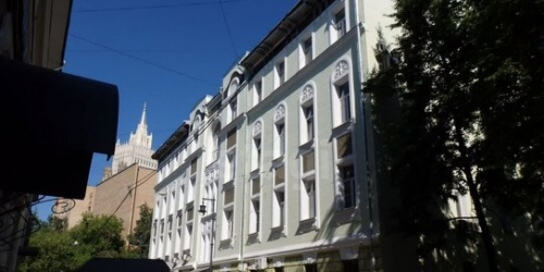 3-комн квартира Гагаринский переулок,  д. 28