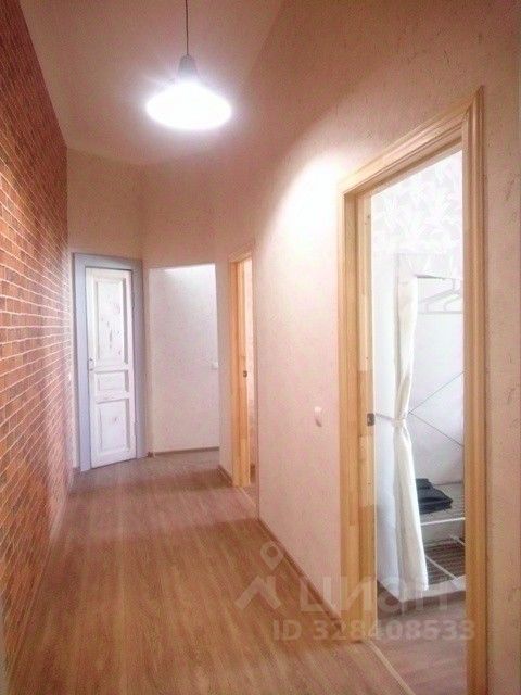 Аренда 3-комн квартиры на вторичном рынке Кирилловская улица, 18