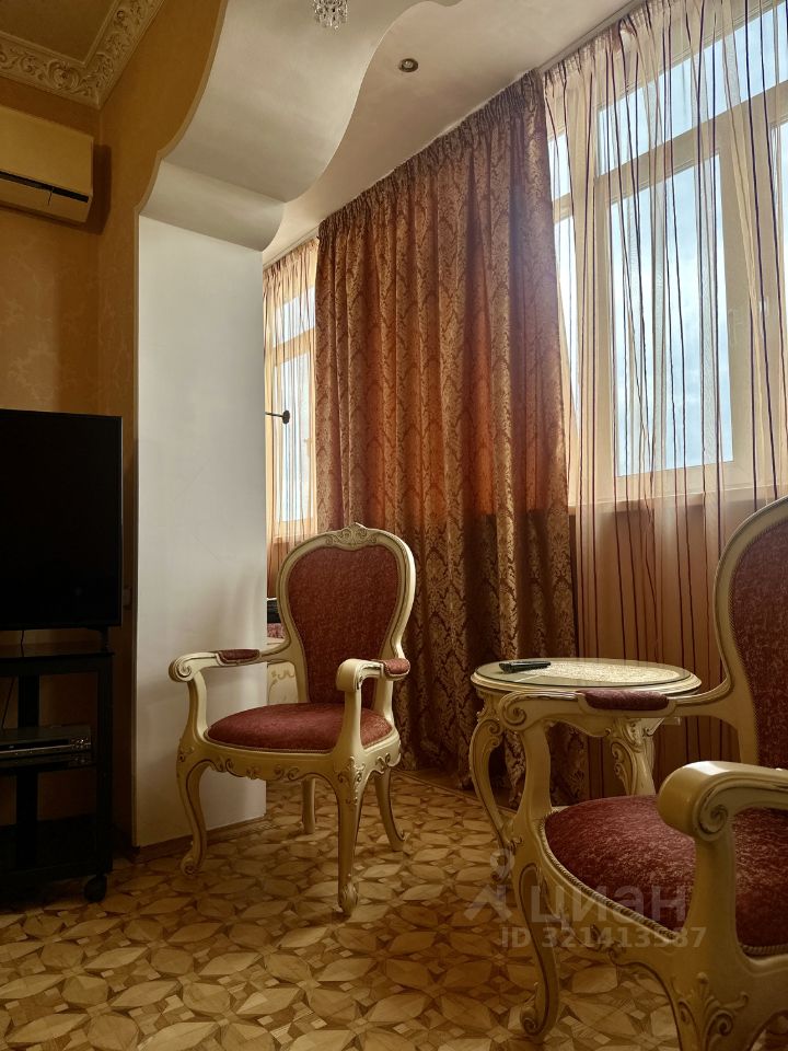 Продажа 5-комн квартиры на вторичном рынке улица Красная Пресня, 21