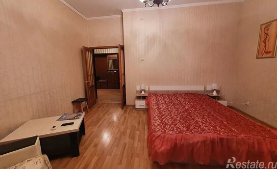 Аренда 1-комн квартиры на вторичном рынке Преображенская площадь,  д. 4