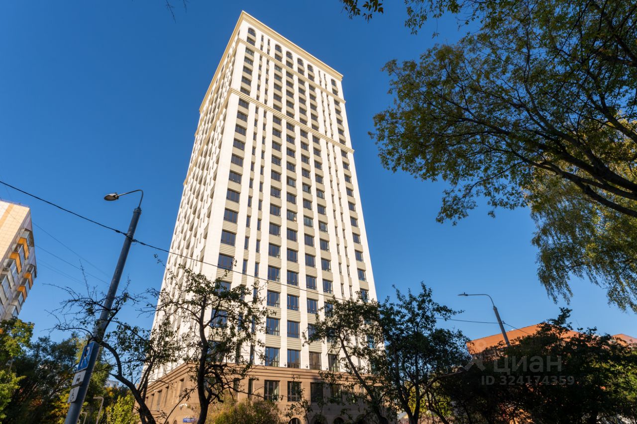 Продажа 4-комн квартиры на вторичном рынке проезд Ольминского, 4