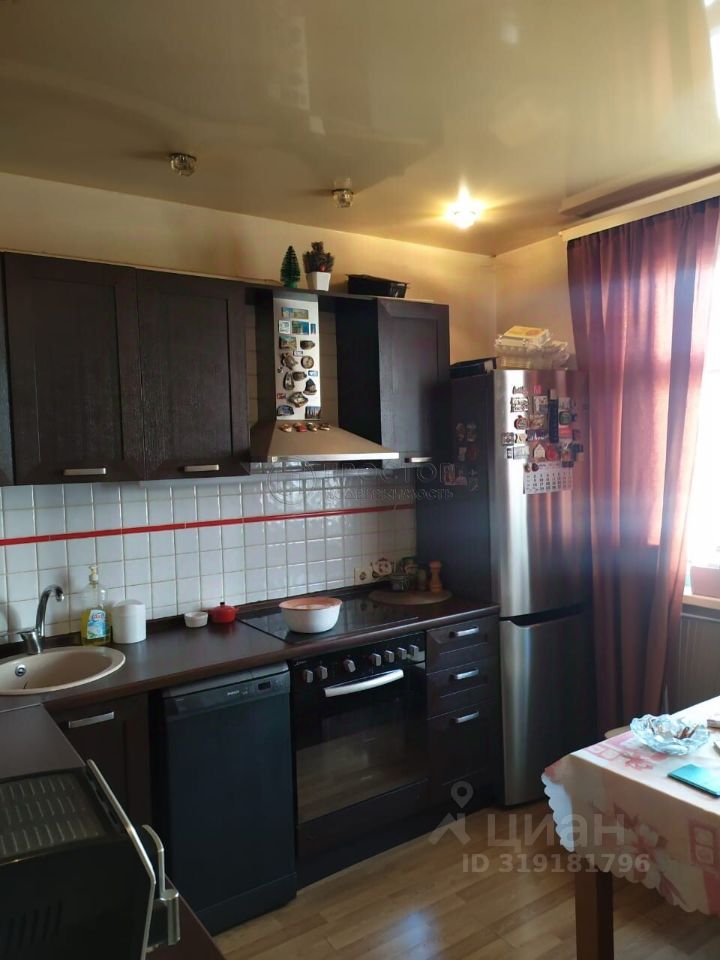 Продажа 3-комн квартиры на вторичном рынке Долгопрудный, Лихачевский проспект, 74к1