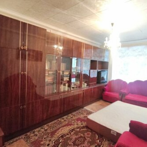 2-комн квартира Новоселов ул,  д. 1