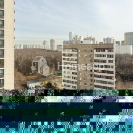 Продажа 5-комн квартиры на вторичном рынке Столярный переулок,  д. 2