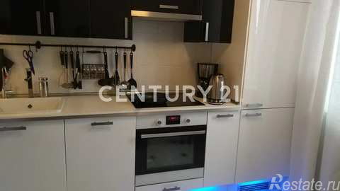 Продажа 2-комн квартиры на вторичном рынке Парковая 4-я ул,  д. 28