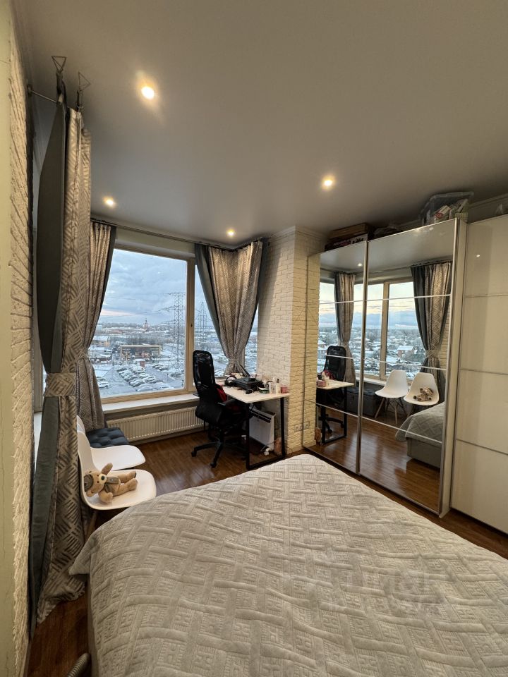 Продажа 3-комн квартиры на вторичном рынке д. Подолино, улица Солнечная, 1