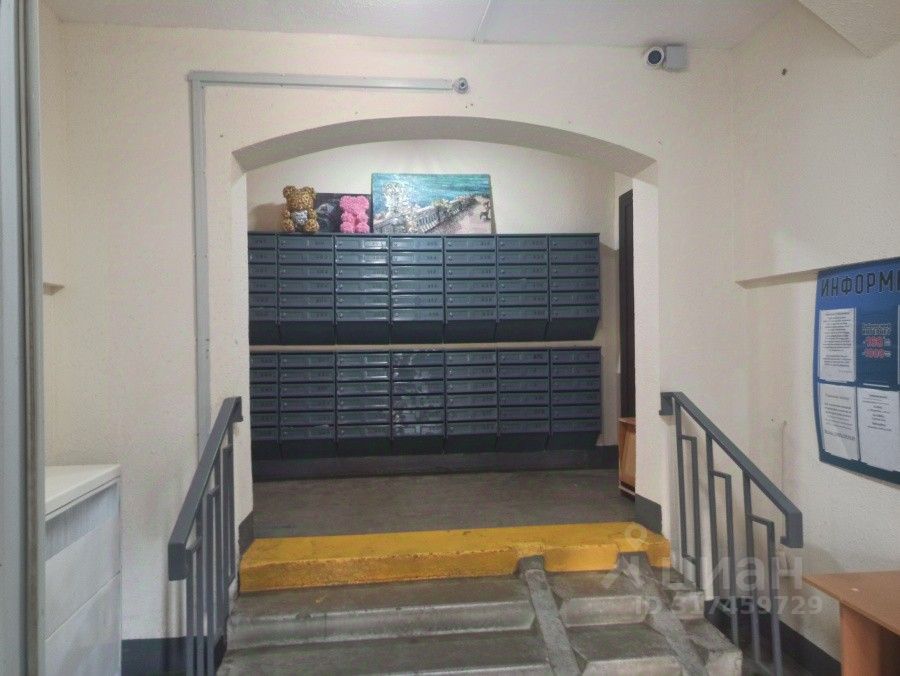 Продажа 3-комн квартиры на вторичном рынке улица Вертолетчиков, 1