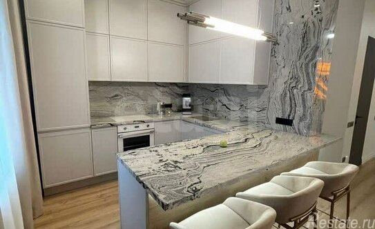 Продажа 1-комн квартиры на вторичном рынке Муринская дор,  д. 10 к1