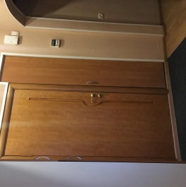 Продажа 2-комн квартиры на вторичном рынке Трефолева ул ,  д. 23