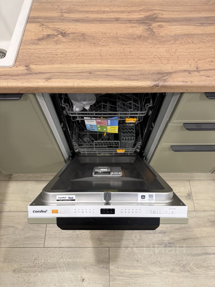 Продажа 3-комн квартиры на вторичном рынке Днепропетровская улица, 27к1