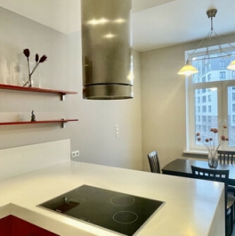 Продажа 1-комн квартиры на вторичном рынке Петрозаводская улица,  д. 13