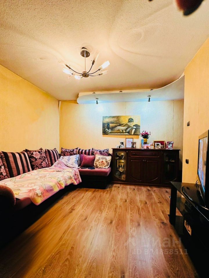 Продажа 2-комн квартиры на вторичном рынке 4-й мкр, 17