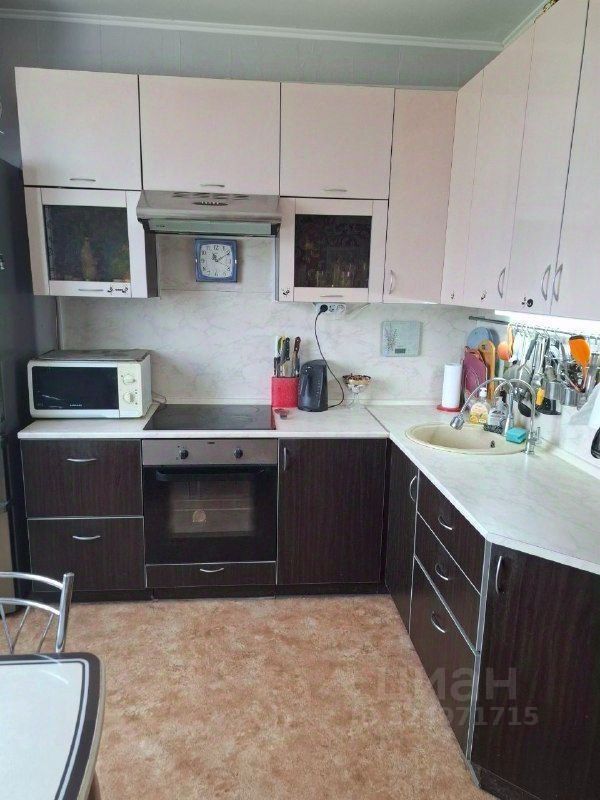 Продажа 3-комн квартиры на вторичном рынке Красная Горка мкр, улица Садовая,  д. 5к1