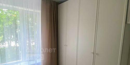 1-комн квартира Онежская улица,  д. 12