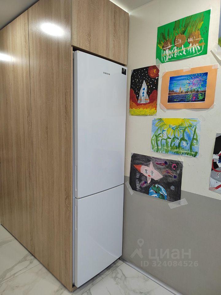 Продажа 2-комн квартиры на вторичном рынке улица Ивана Фомина, 13К1