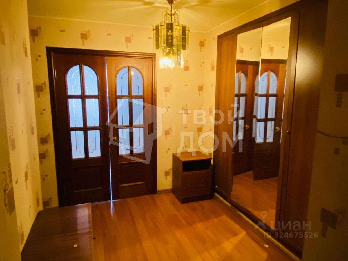 Продажа 2-комн квартиры на вторичном рынке улица Орджоникидзе, 57