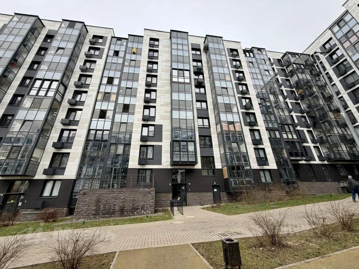 Продажа 1-комн квартиры на вторичном рынке улица Золотошвейная, 3