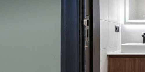 3-комн квартира Малоохтинский проспект, 36