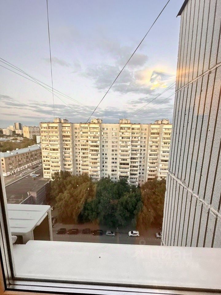 Продажа 2-комн квартиры на вторичном рынке Первомайская улица, 106
