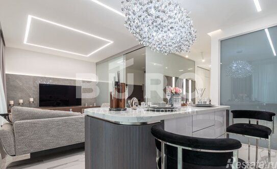 Продажа 2-комн квартиры на вторичном рынке Тессинский переулок